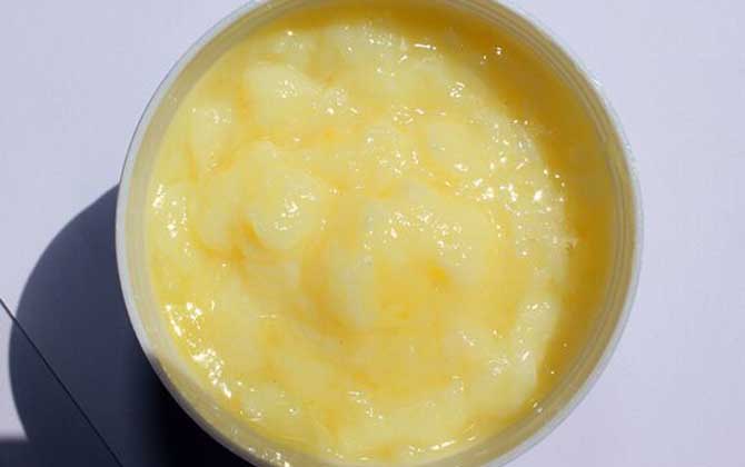 最新蜂王漿價(jià)格多少錢一斤? 蜂王漿