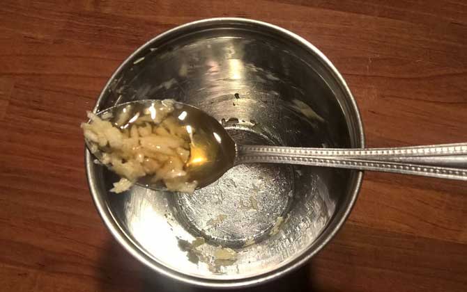 蜂蜜的用途有哪些?不但是天然營養食品,更是可食用的美容劑! 蜂蜜