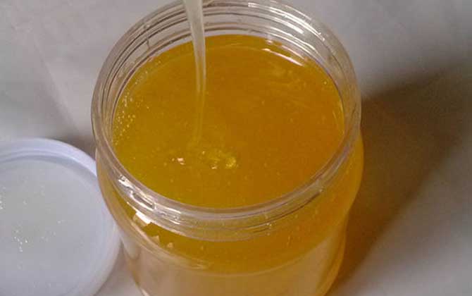 蜂蜜去皺紋有效果嗎?有一定的除皺效果,若能搭配使用效果更佳! 蜂蜜