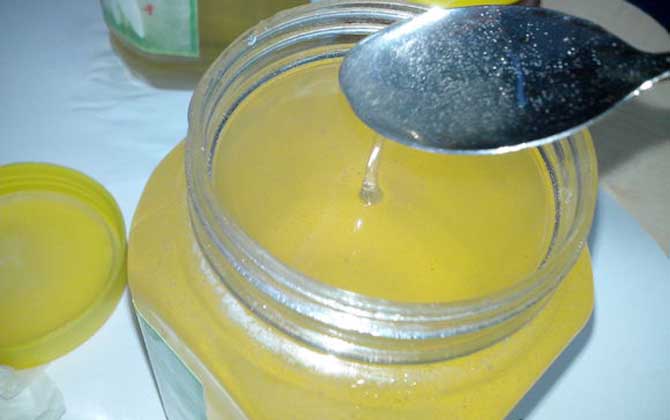 牛奶加蜂蜜的禁忌有哪些?不建議空腹飲用,更不能長期過量飲用! 蜂蜜