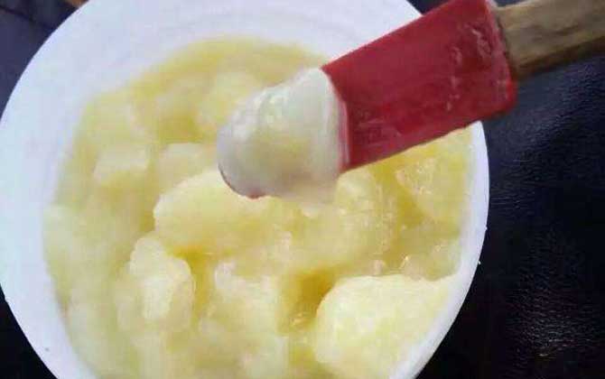 蜂王漿直接涂臉有什么好處?不但能改善膚質,還能美白淡斑! 蜂王漿