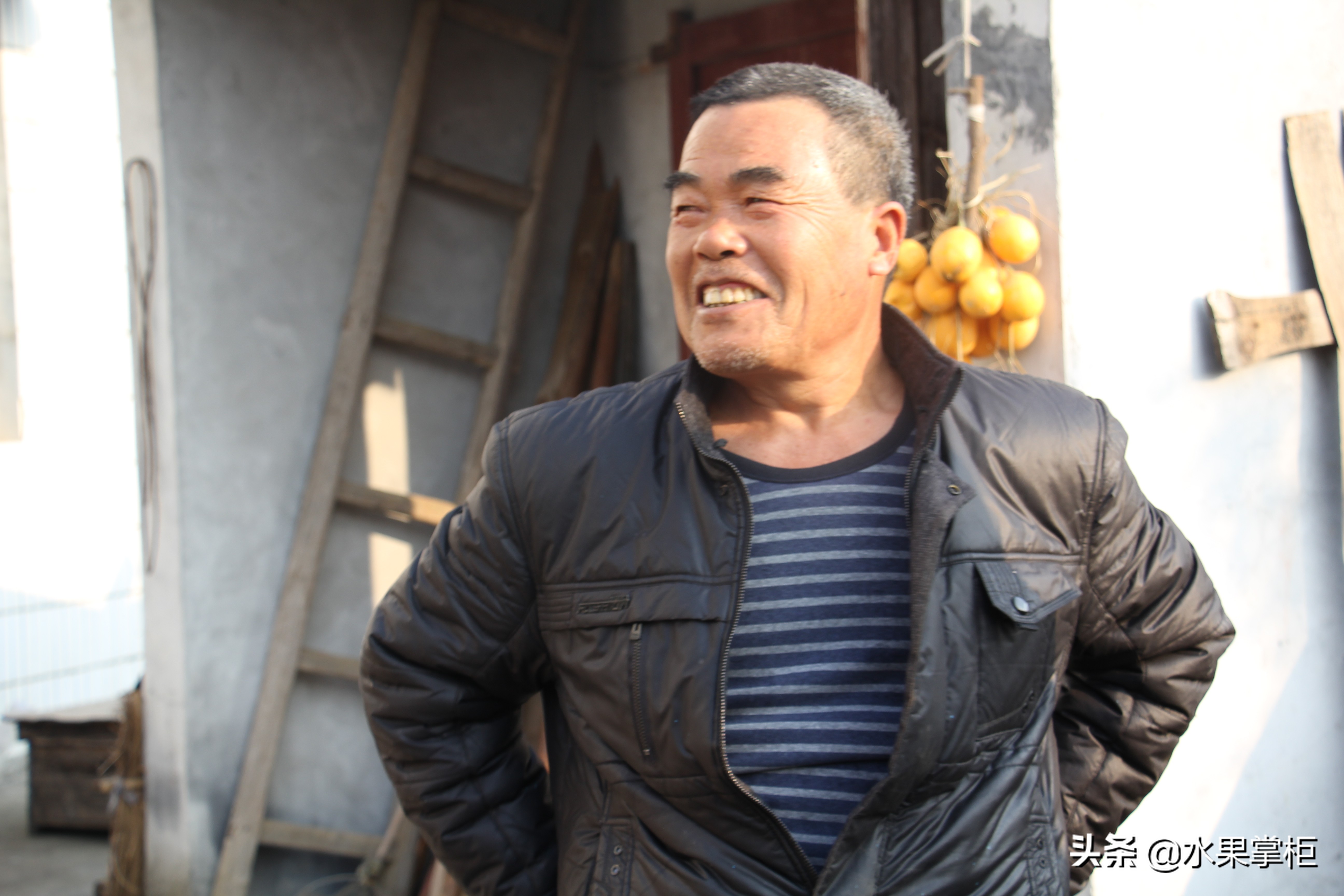 漲知識：農(nóng)家養(yǎng)土蜂蜜的工具，你認識幾個？留言回復，連載哦