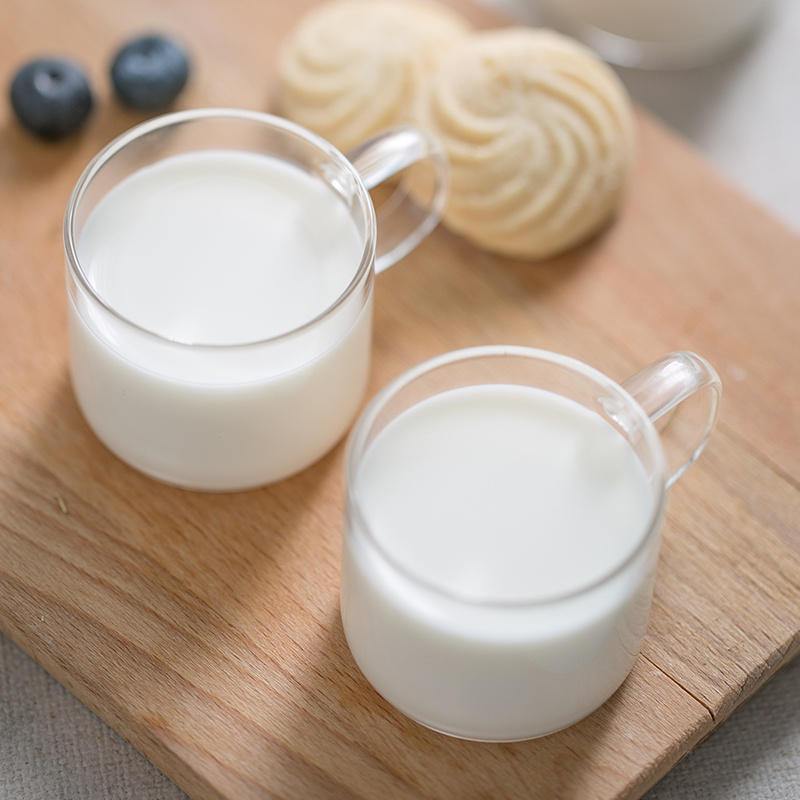 牛奶和蜂蜜哪個營養(yǎng)價值高(牛奶和蜂蜜哪個對人身體更好）