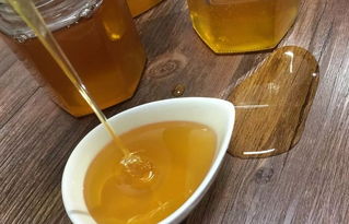 蜜蜂怎么分辨是蜂王(如何判斷蜂群中是否有蜂王) 蜜蜂怎么分辨是蜂王(如何判斷蜂群中是否有蜂王)