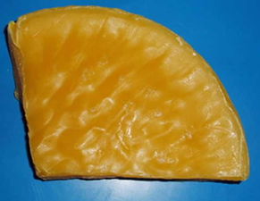 蜂巢的蠟可以直接吃嗎(蜂蠟能吃嗎) 蜂巢的蠟可以直接吃嗎(蜂蠟能吃嗎)