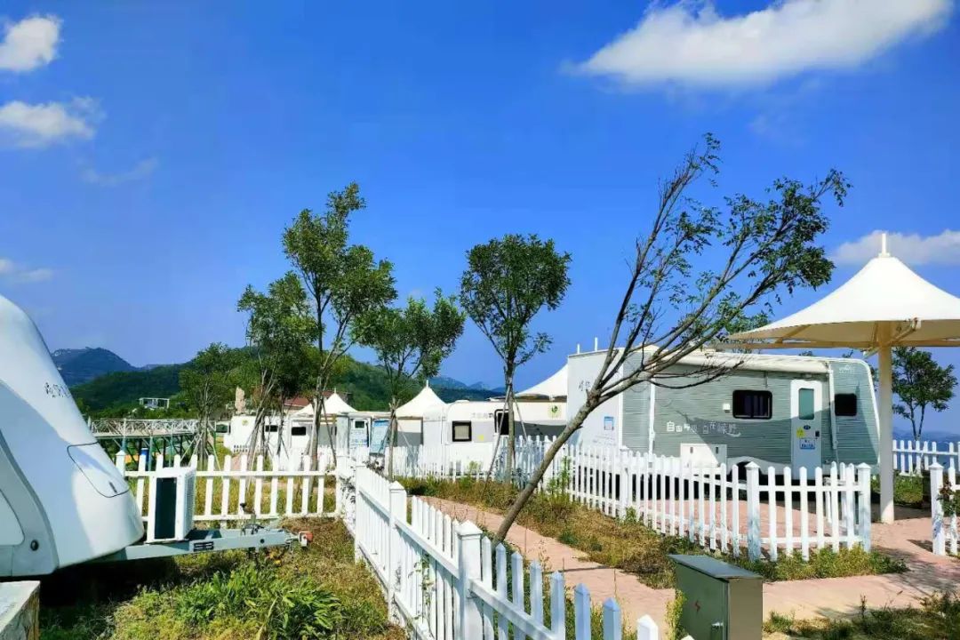 國內有哪些海邊可以露營看星星的地方推薦 有篝火、有星空!山東私藏的這些自駕露營地景美人少,現在就出發!