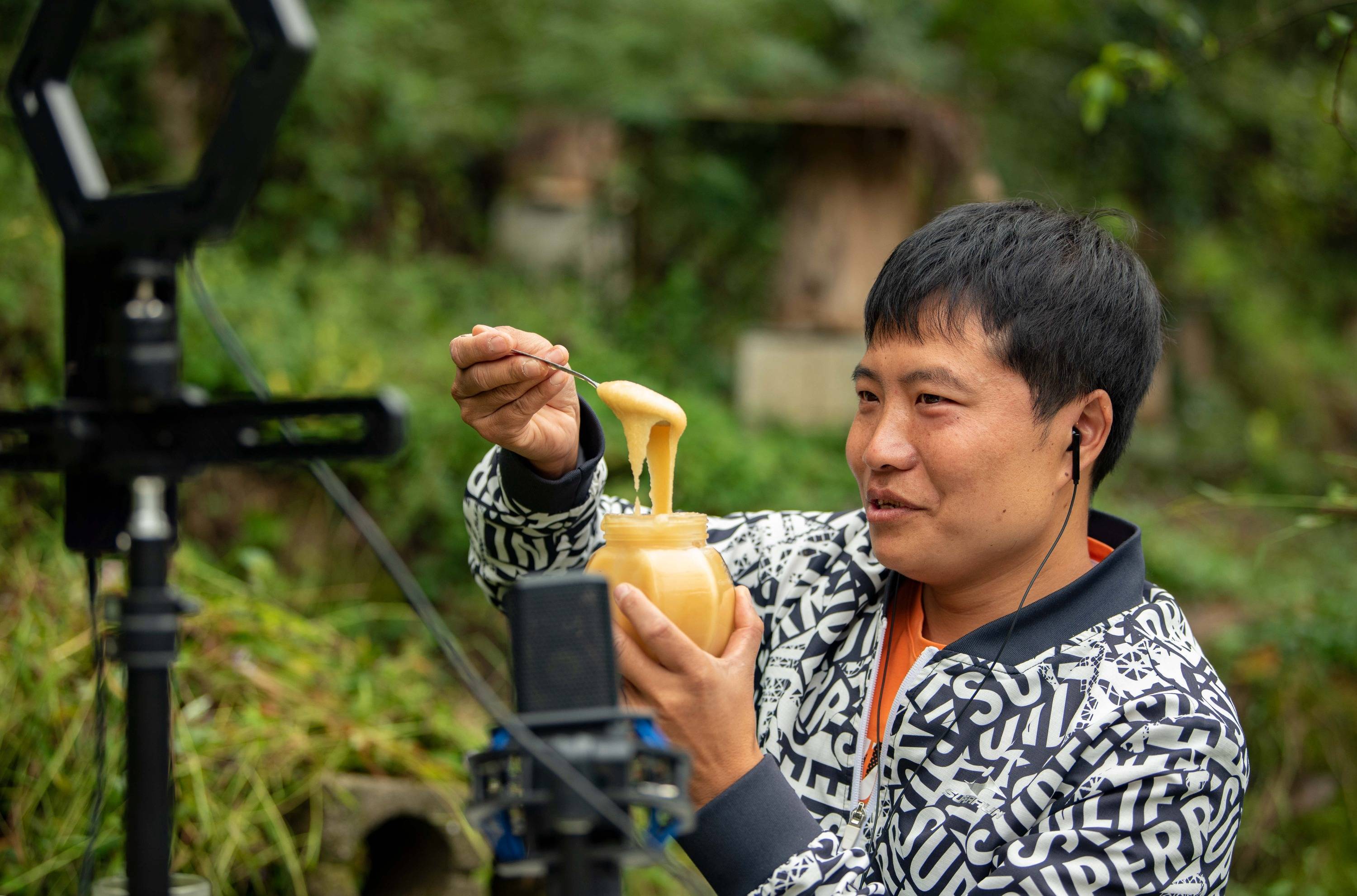 養蜂巢礎的制作方法(用水泥巢礎機制作巢礎的方法) 養蜂巢礎的制作方法(用水泥巢礎機制作巢礎的方法)
