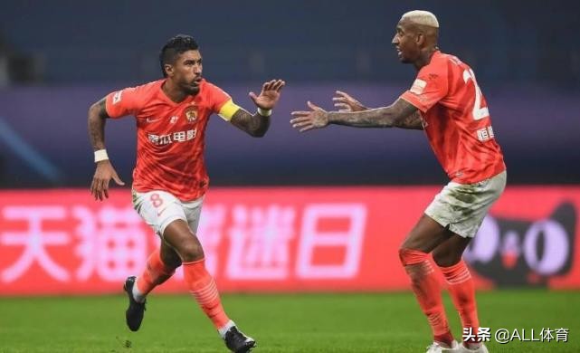 沙特俱樂部宣布與保利尼奧解約 僅踢了4場(chǎng)比賽 只踢4場(chǎng)就解約!吉達(dá)國(guó)民俱樂部官宣,33歲保利尼奧正式離隊(duì)