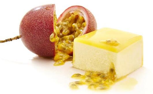 百香果不能和什么一起吃（百香果的功效和作用及禁忌）