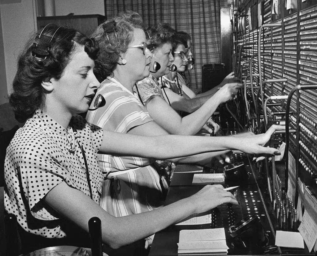 “電話之父”為何卻不是電話的發(fā)明人 貝爾是“電話之父”,為什么卻不是電話的發(fā)明人?