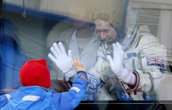 航天員返回后要隔離14天，太空也有病毒嗎？航天員醫學隔離為哪般