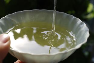 白蜜和蜂蜜有什么區別?(教你簡單辨別方法) 白蜜和蜂蜜有什么區別?(教你簡單辨別方法)