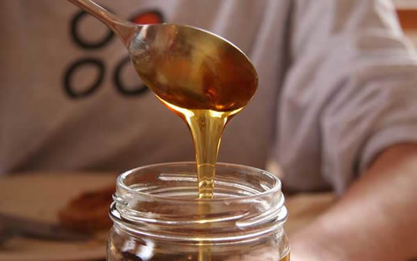 怎么識別真假蜂蜜 怎么識別真假蜂蜜