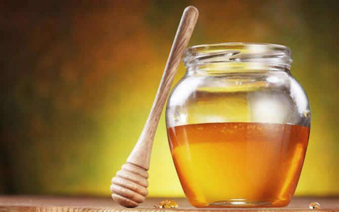 如何簡單辨別真假蜂蜜？