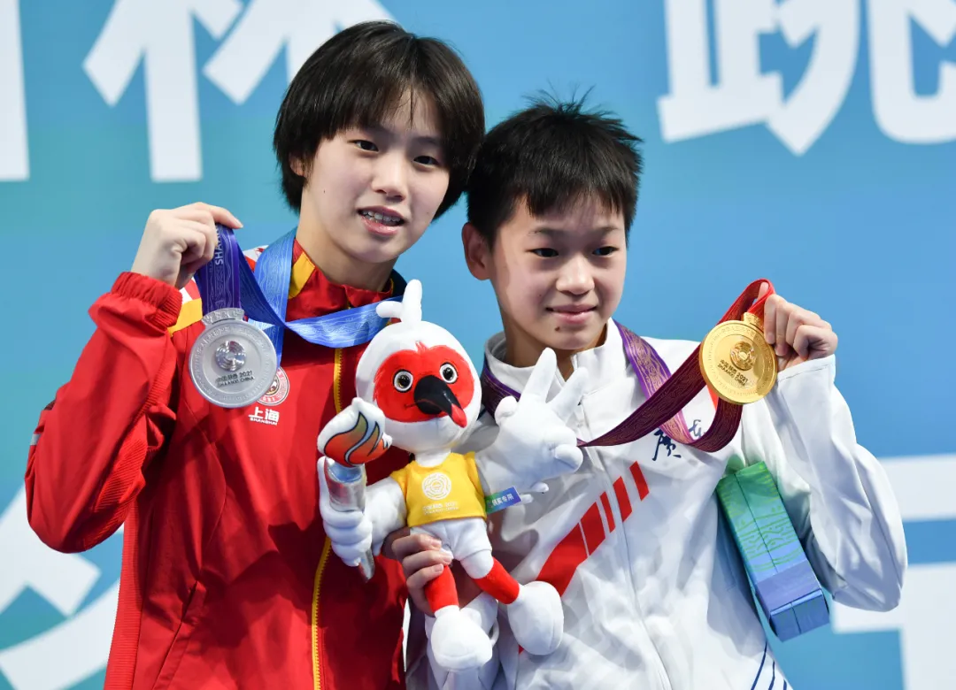 祝賀!全紅嬋10米臺(tái)摘金 祝賀!全紅嬋10米臺(tái)摘金